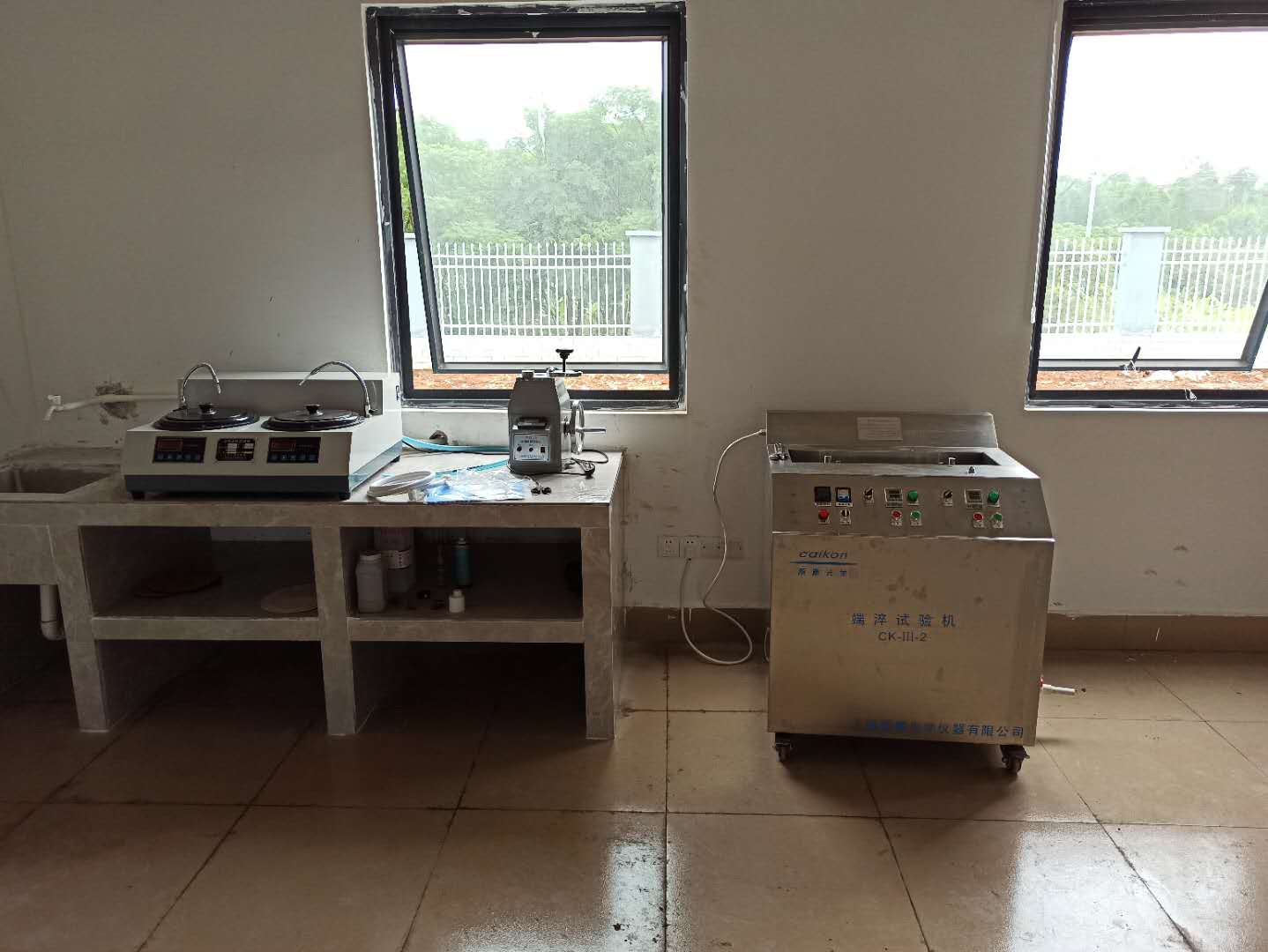 上海蔡康光學儀器有限公司 上海蔡康光學儀器有限公司